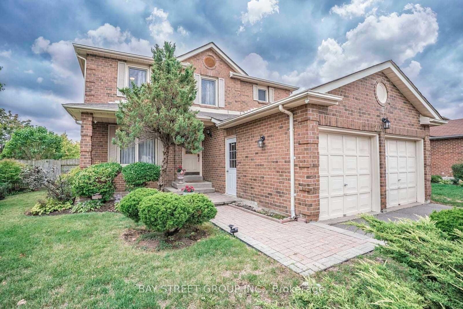 Property Photo:  212 Hollingham Road  ON L3R 8K3 