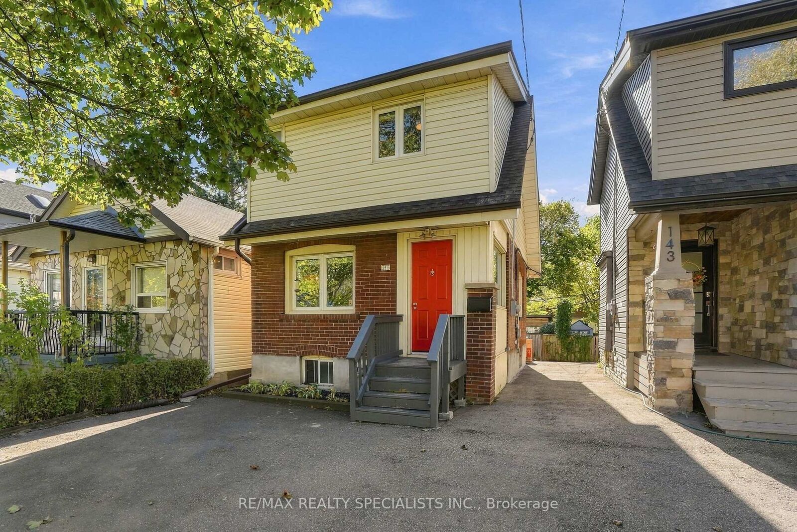 Property Photo:  141 Lake Crescent  ON M8V 1W2 