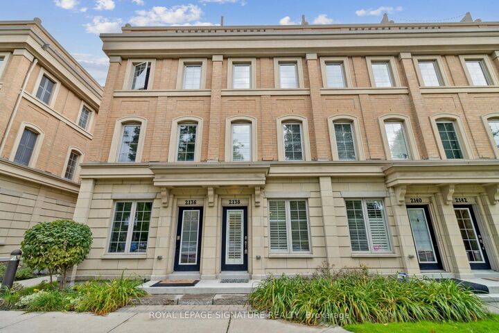 Property Photo:  2138 Bayview Avenue 157  ON M4N 0A4 