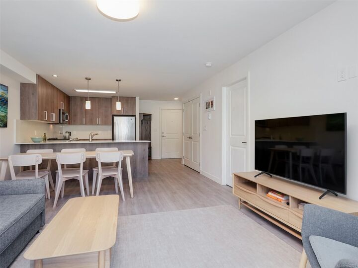 Property Photo:  110 Presley Pl #303  BC V9B 0H5 