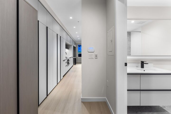 Property Photo:  2015 St. Johns Street 105  BC V3H 0N5 