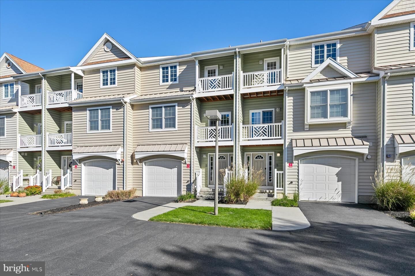Property Photo: 9823 Golf Course Road 7 MD 21842