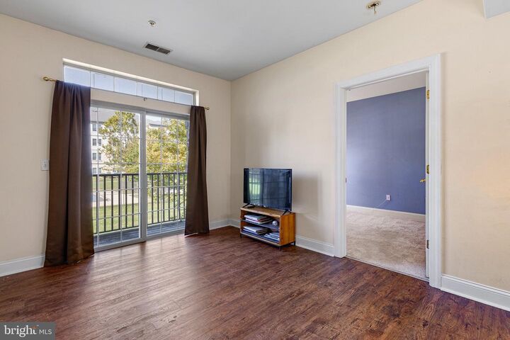 Property Photo:  1000 Fountainview Circle 1206  DE 19713 