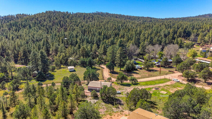Property Photo: 505 S Running Elk Road AZ 85541