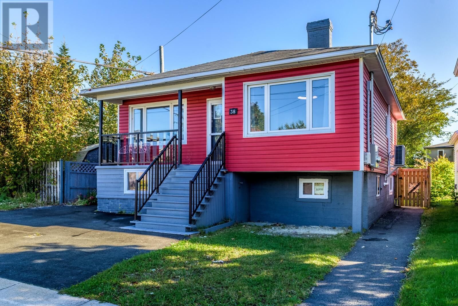 Property Photo:  38 Smith Avenue  NL A1C 5G1 