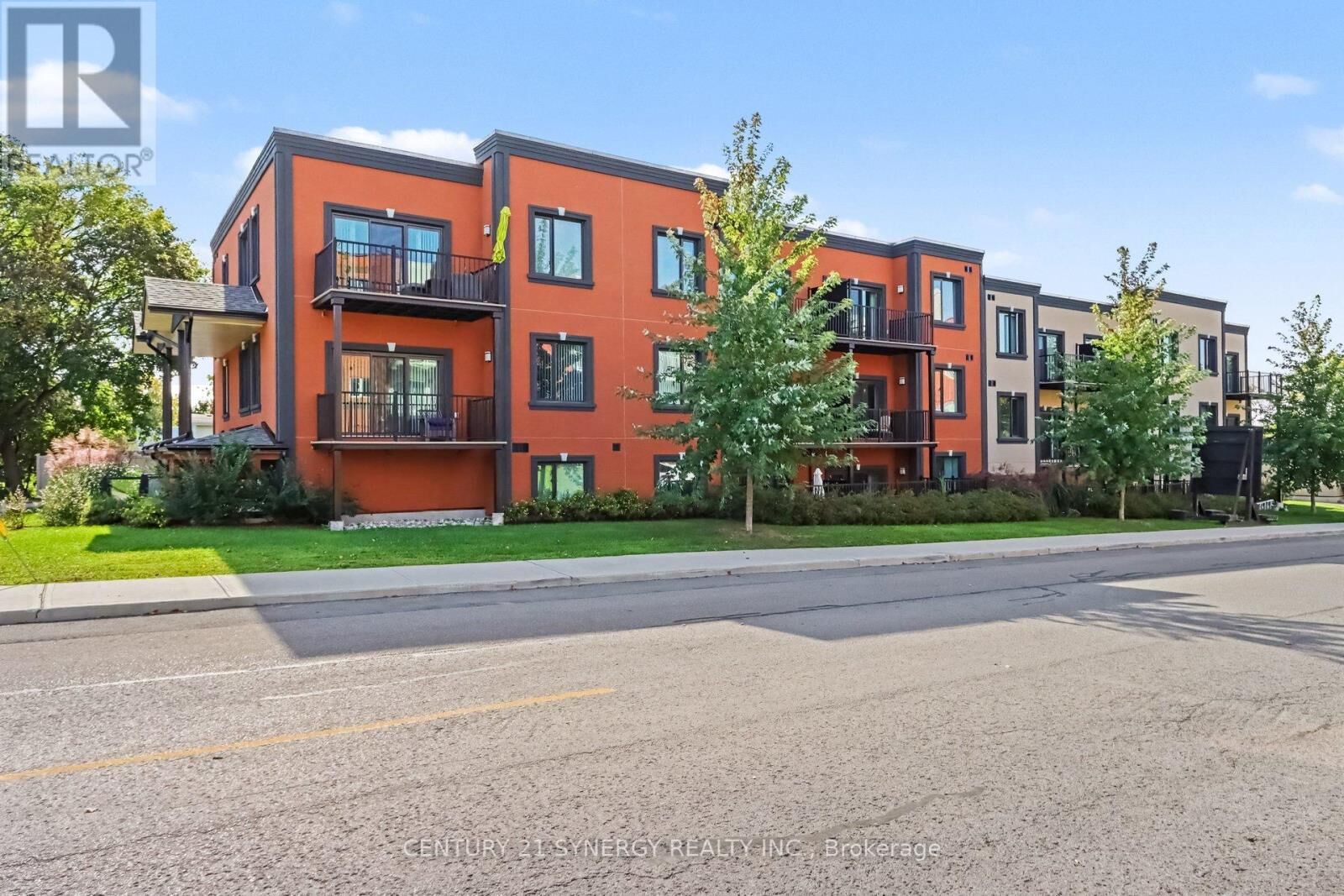 Property Photo:  40 McGill Street South 1D  ON K7A 0C5 