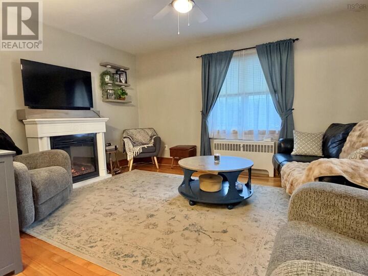 Property Photo:  13 Grand Street  NS B5A 2Z7 