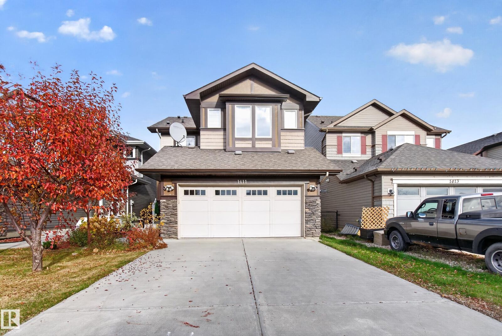 Property Photo:  1411 Carey Way SW SW  AB T6W 0Y8 