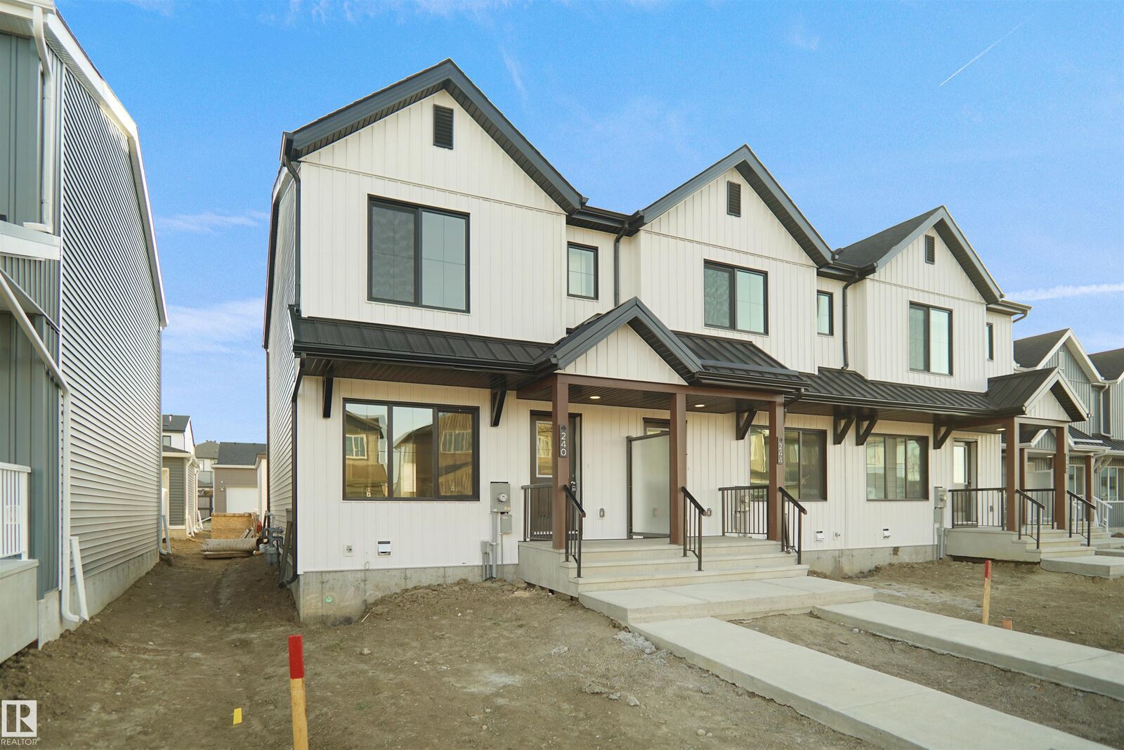 Property Photo:  3 18632 18 Avenue NW  AB T6M 3E8 