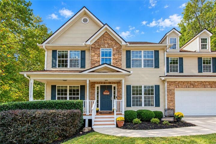 Property Photo:  9065 Montclair Hills Drive  GA 30028 