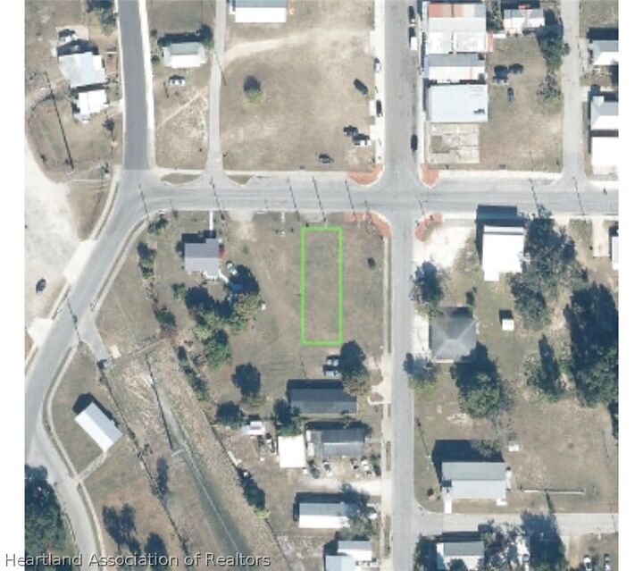 Property Photo:  112 E Hal McRae Boulevard  FL 33825 