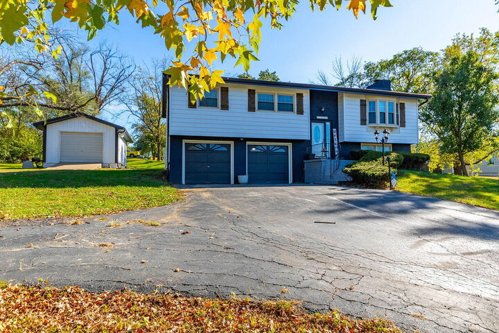 Property Photo:  1330 Paris Road  MO 65265 