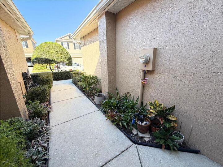 Property Photo:  5350 60th Avenue N  FL 33709 