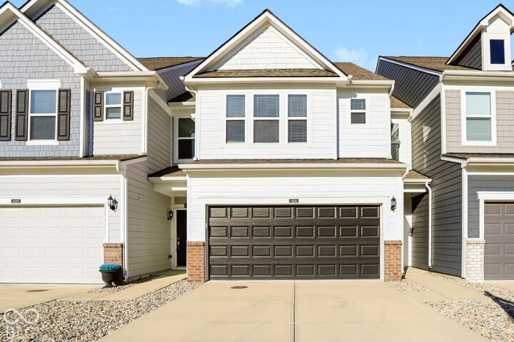 Property Photo:  14190 Bay Willow Drive  IN 46037 