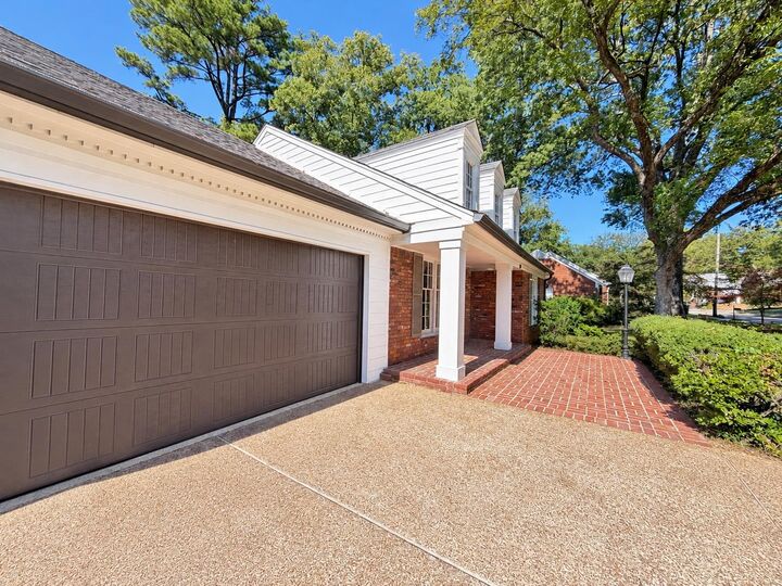 Property Photo:  289 Woodmont Dr  TN 38117 