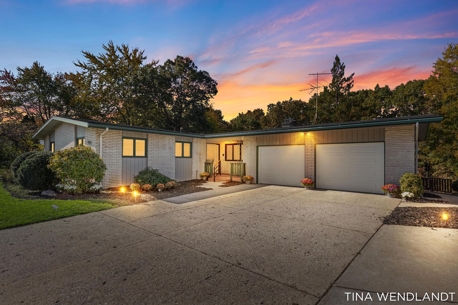 Property Photo:  3737 Keeweenaw Drive NE  MI 49525 