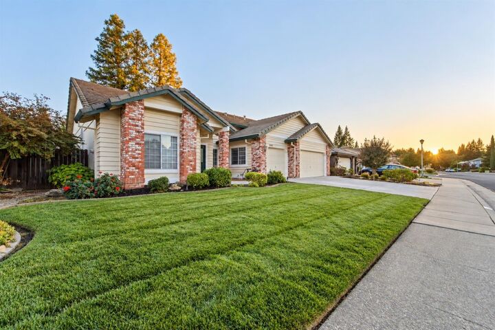 Property Photo:  5907 Blackstone Drive  CA 95765 