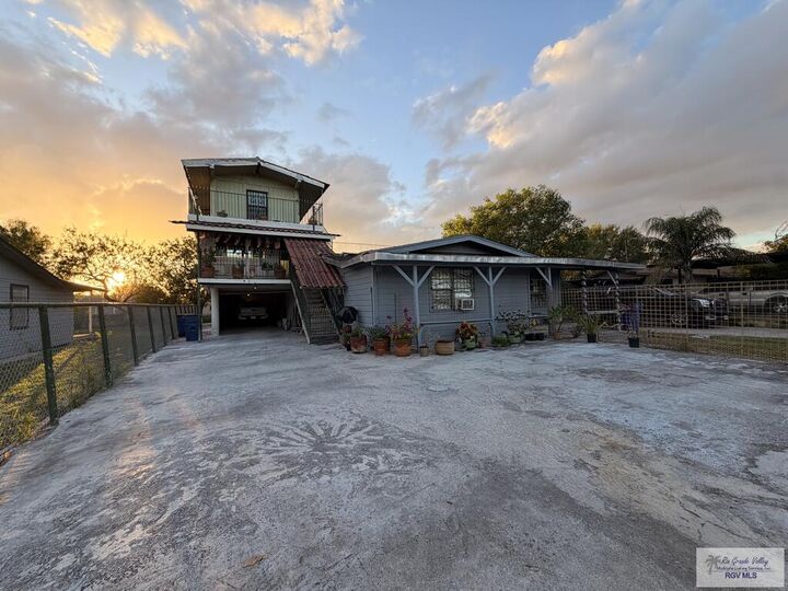 Property Photo:  622 Gilson Rd.  TX 78570 