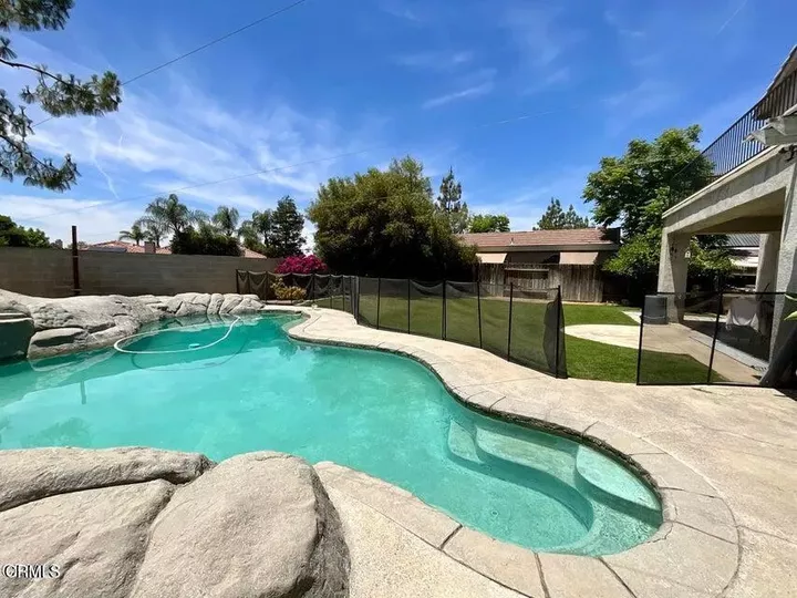 Property Photo:  5405 Beacon Court  CA 93312 