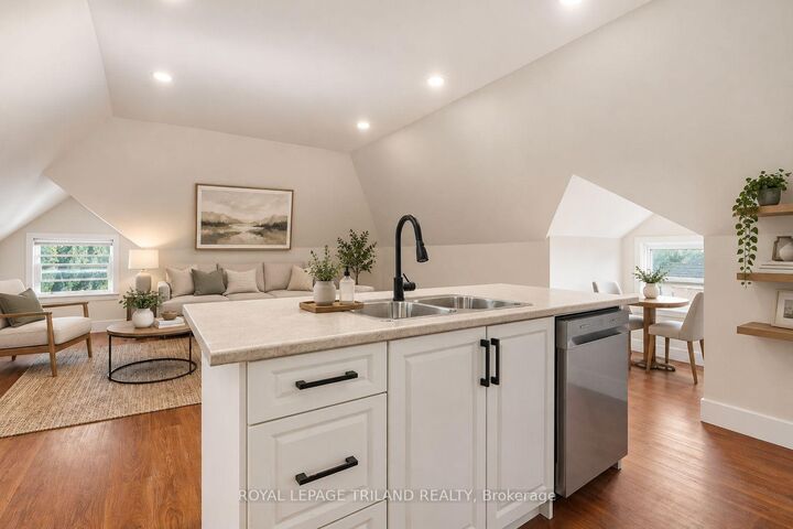 Property Photo:  22 Mitchell Street  ON N5R 2T7 
