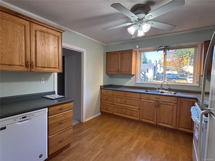 Property Photo:  382 Chamiss Cres  BC V0P 1G0 