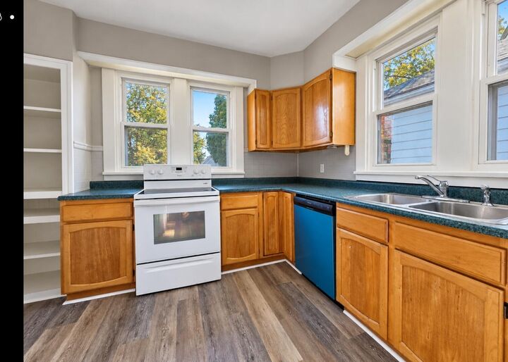 Property Photo:  22 N Hyatt Street  OH 45371 