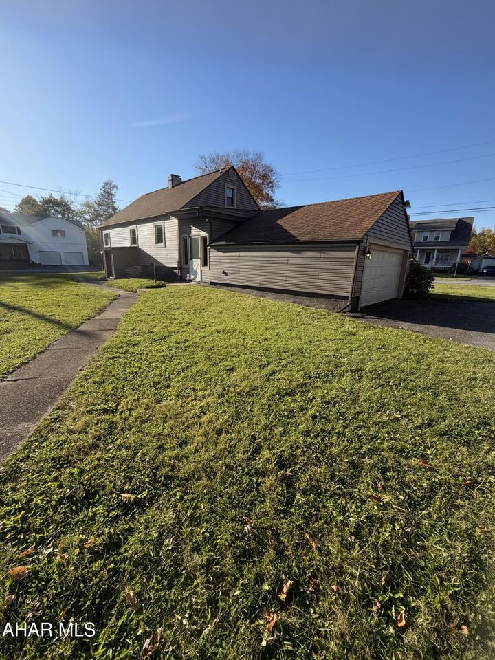 Property Photo:  603 Morningside Avenue  PA 16602 