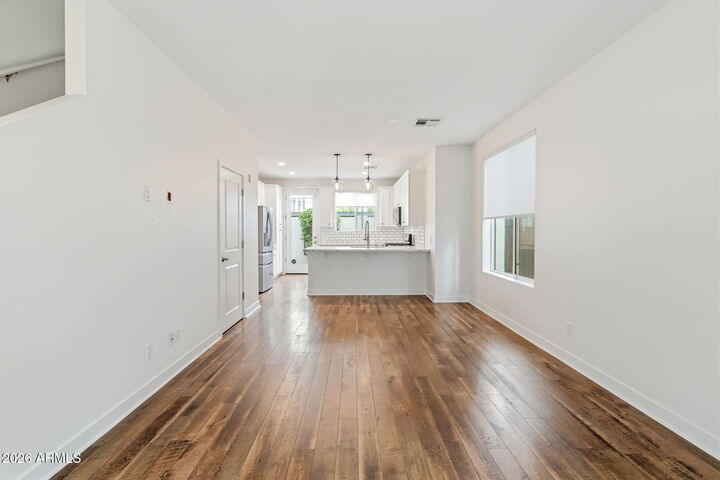 Property Photo:  3030 N 38th Street 105  AZ 85018 