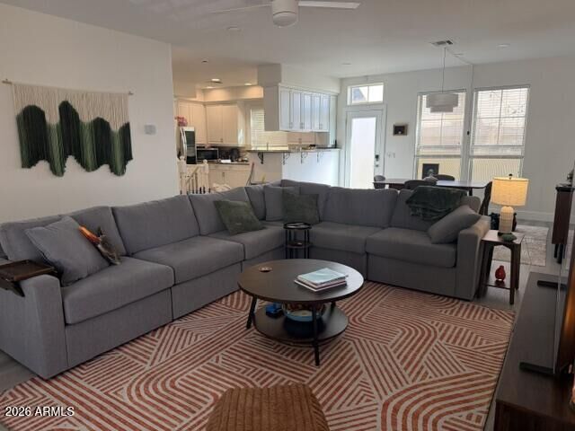 Property Photo: 942 S Ash Avenue 103 AZ 85281