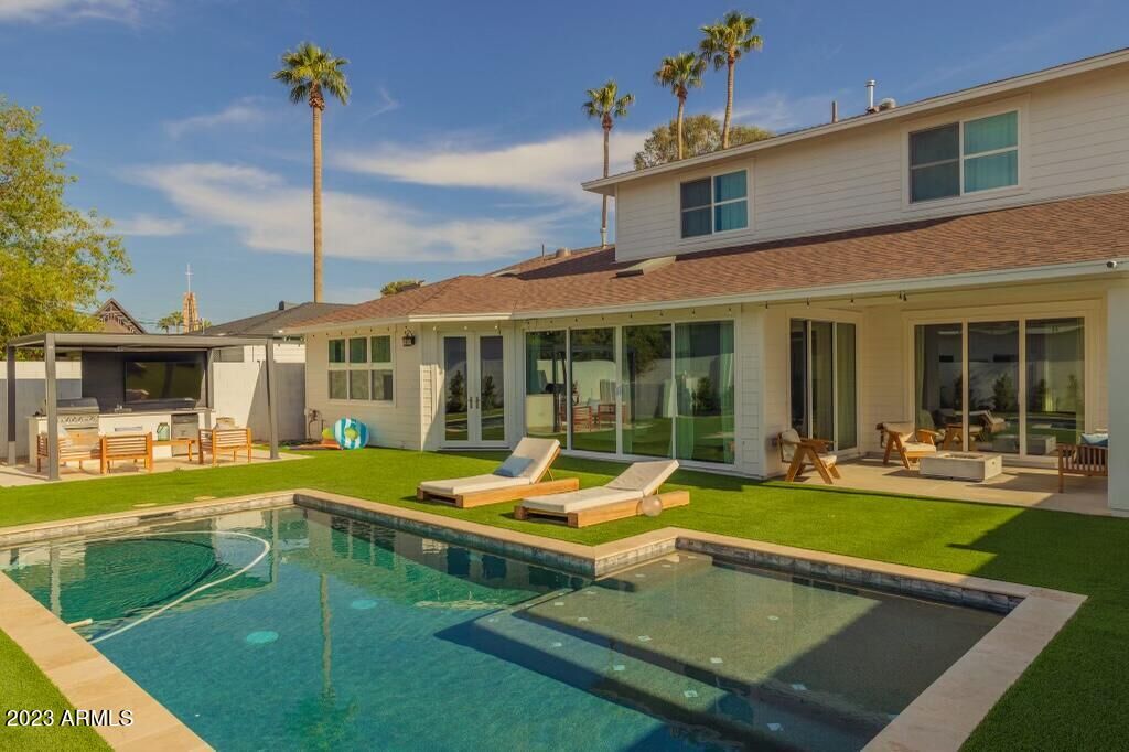 Property Photo:  3940 E Mulberry Drive  AZ 85018 