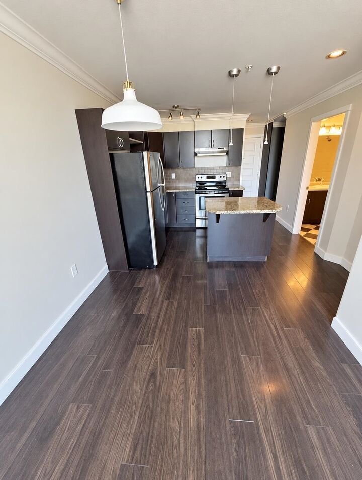 Property Photo:  2515 Park Drive 418  BC V2S 0B2 