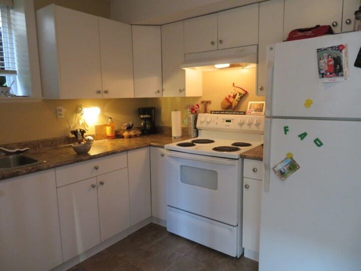 Property Photo:  7109 195 Street Bsmt  BC V4N 5Y7 