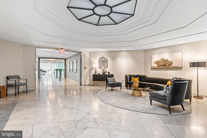 Property Photo:  2660 Connecticut Avenue NW 4B  DC 20008 