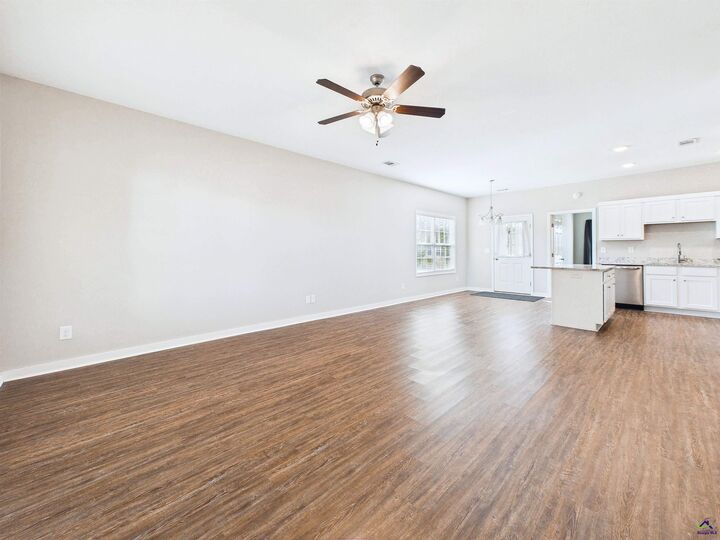 Property Photo: 112 Shasta Dr GA 31069