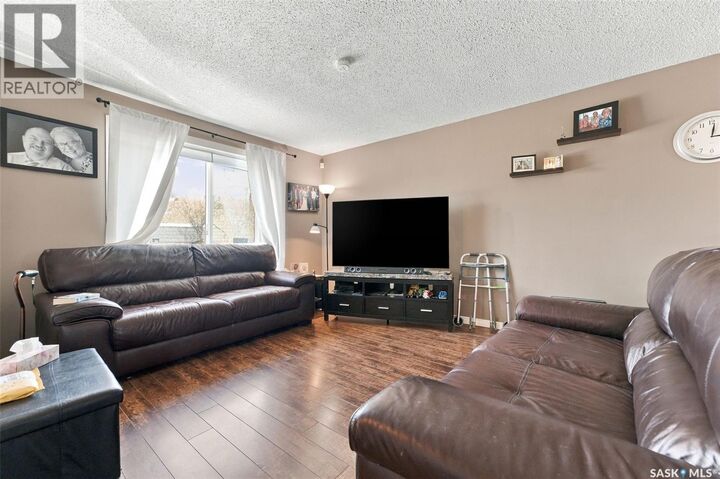 Property Photo: 22 4th Avenue N SK S0K 0A2
