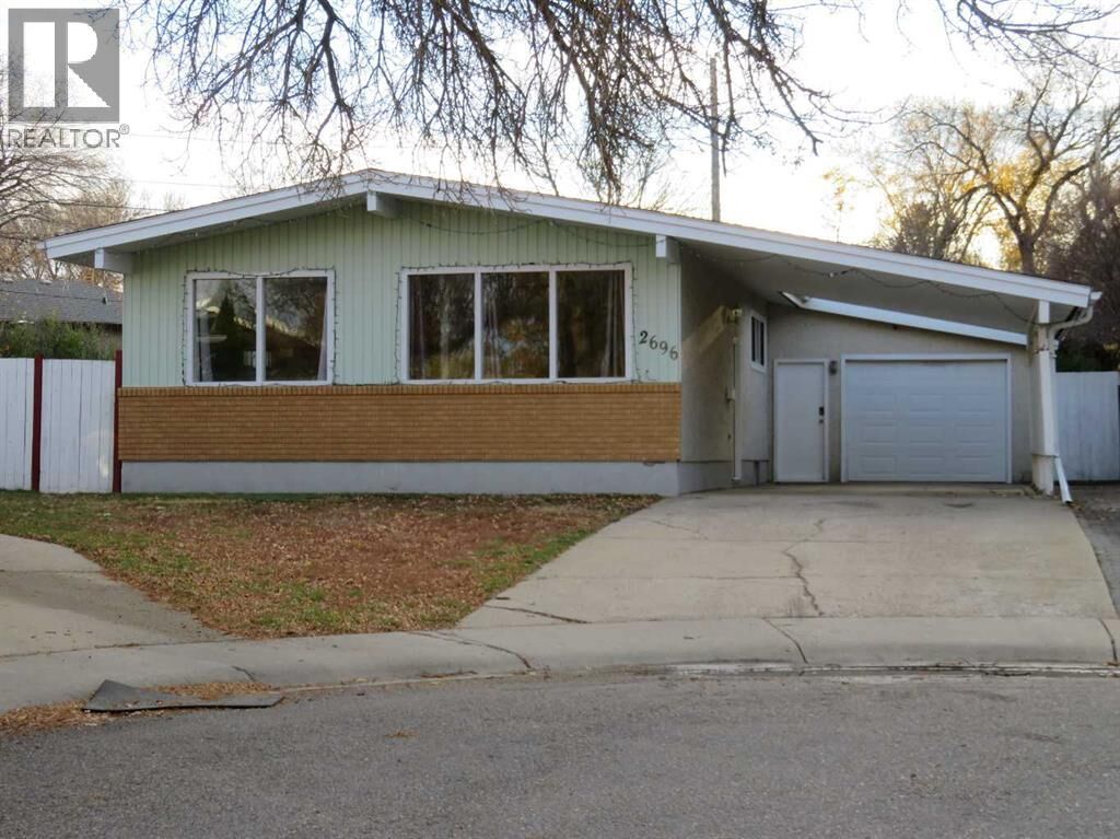 Property Photo: 2696 Burton Place Southeast AB T1A 3W2