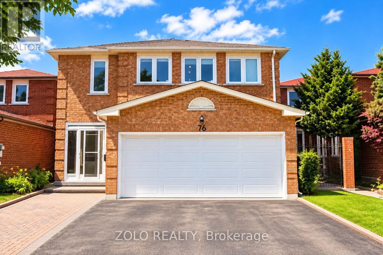 Property Photo: 76 Lansbury Drive West ON M1V 3H6