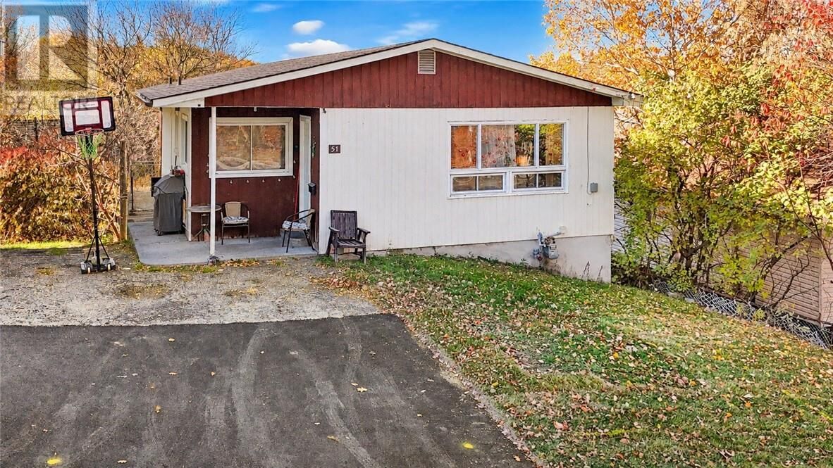 Property Photo: 51 Stanley Street ON P3C 3Y6