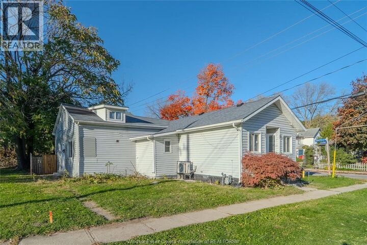 Property Photo: 179 Colborne ON N7M 3L8