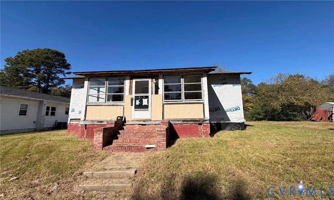 Property Photo: 1001 Elm Street VA 23860