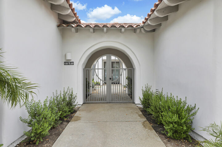 Property Photo:  55695 Brae Burn  CA 92253 