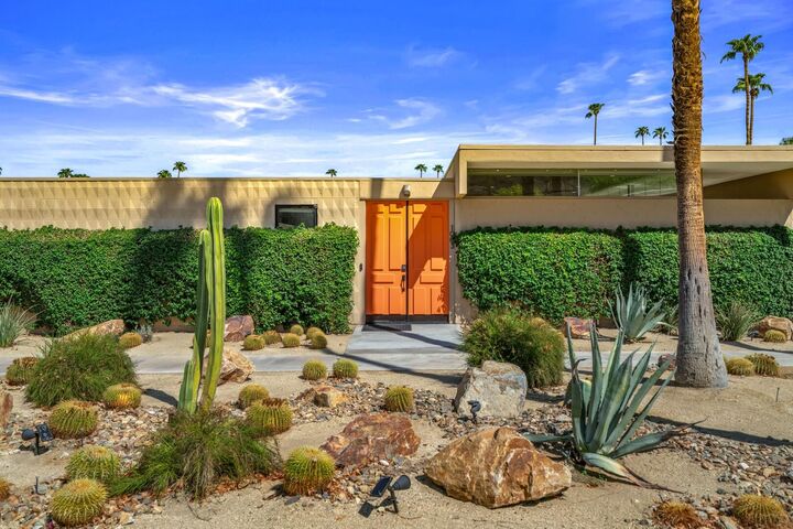 Property Photo:  72539 El Paseo, #1003  CA 92260 