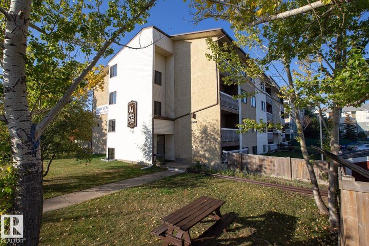 Property Photo: 9908 107 Street AB T8R 0A3