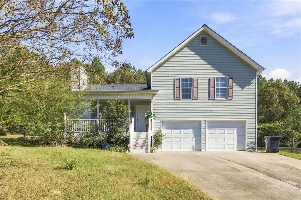Property Photo:  8 Talon Court NE  GA 30145 