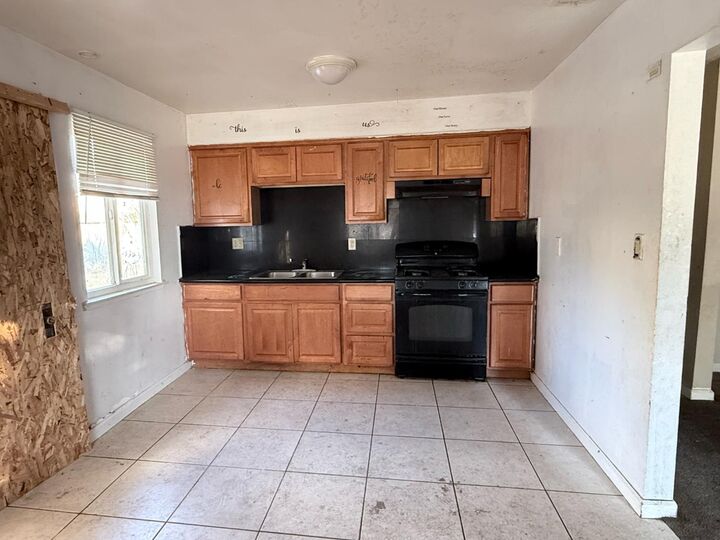 Property Photo:  3348 N Purdue Avenue  CA 93727 