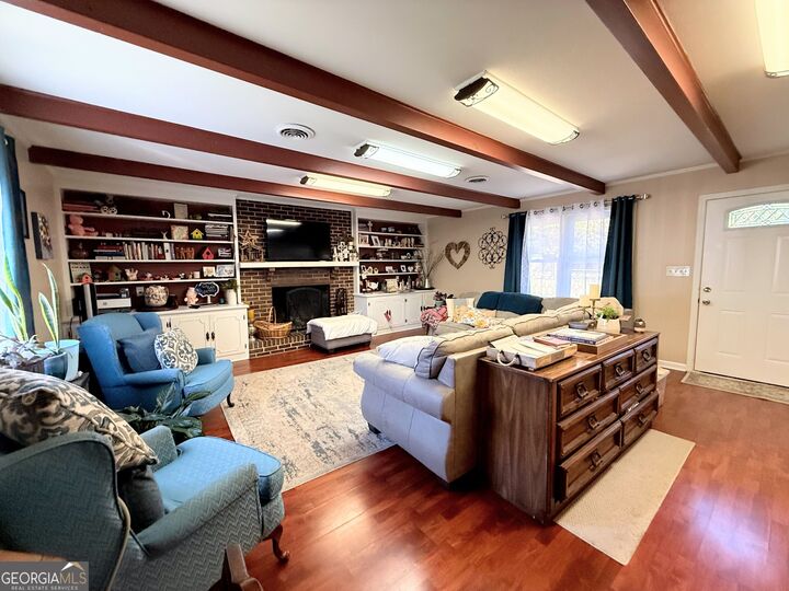 Property Photo: 121 Carter Avenue GA 30117