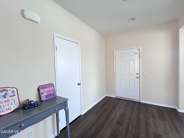 Property Photo:  2914 La Calle Audaz Avenue  CA 93560 