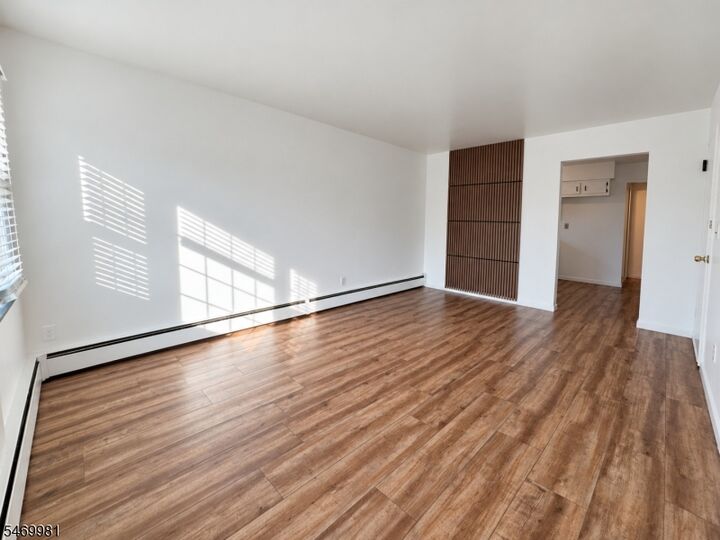 Property Photo: 408 Erico Ave NJ 07202