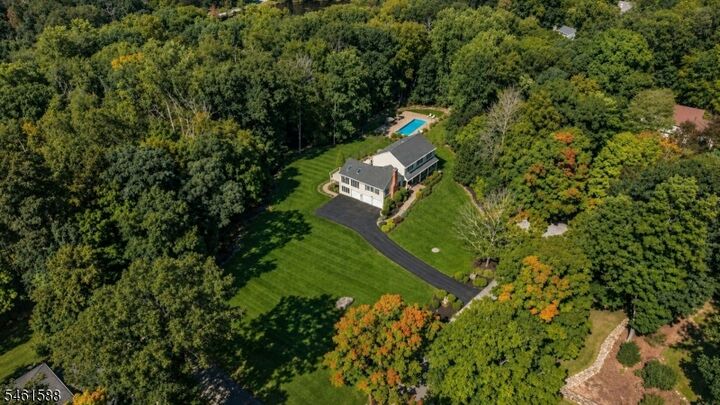 Property Photo:  3 Catherine Ct  NJ 07005 