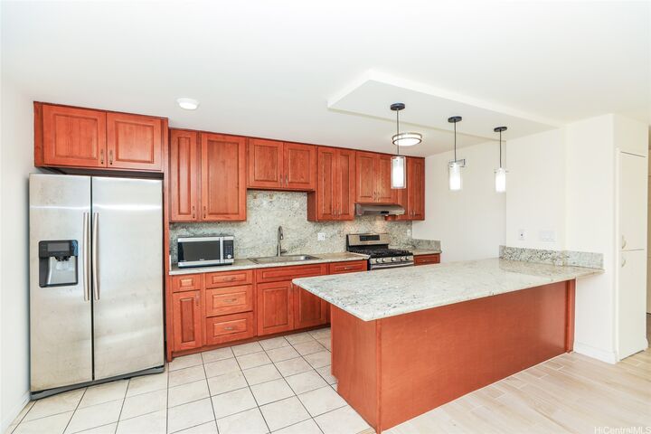 Property Photo:  910 Ahana Street 507  HI 96814 